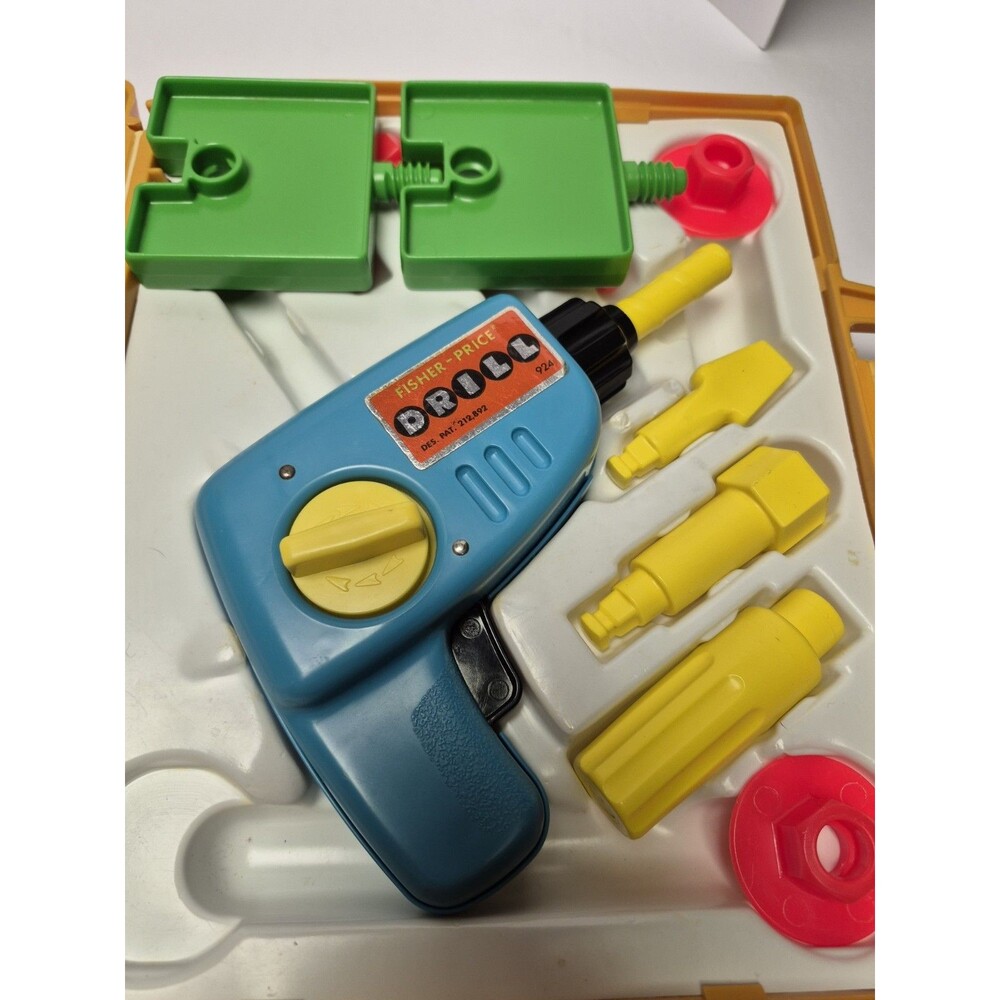 Fisher Price 1977 Vintage Tool Kit #924
